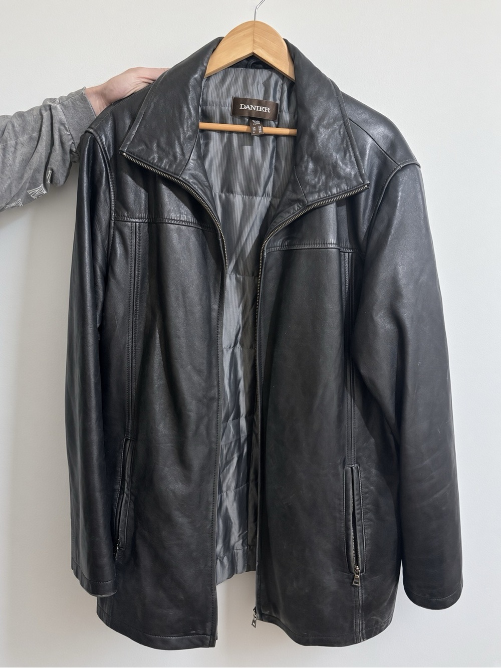 Danier Men’s Black Leather Jacket XL Tall Long Thinsulate 80047